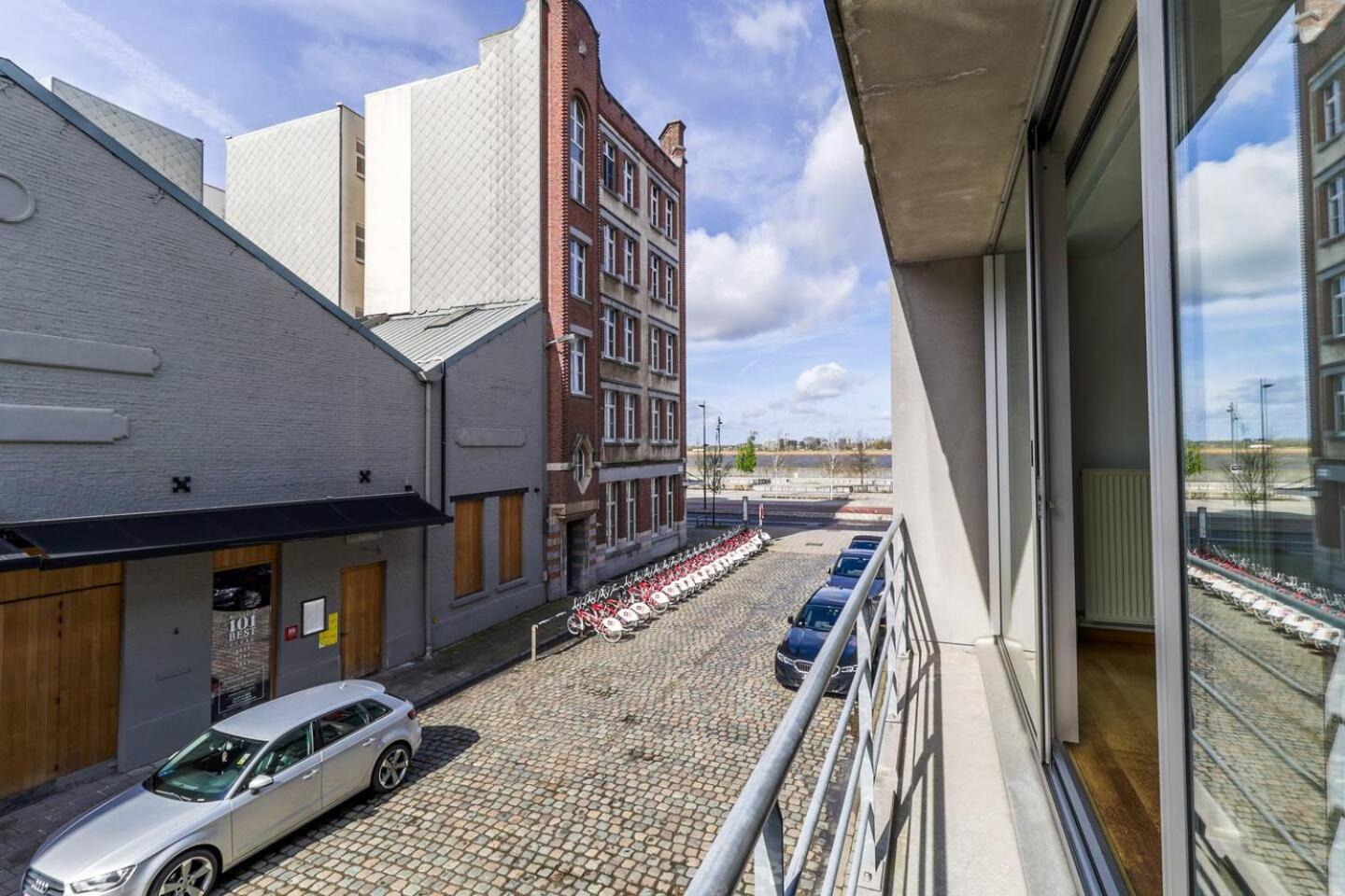Apartment Scheldekaai Amberes Exterior foto